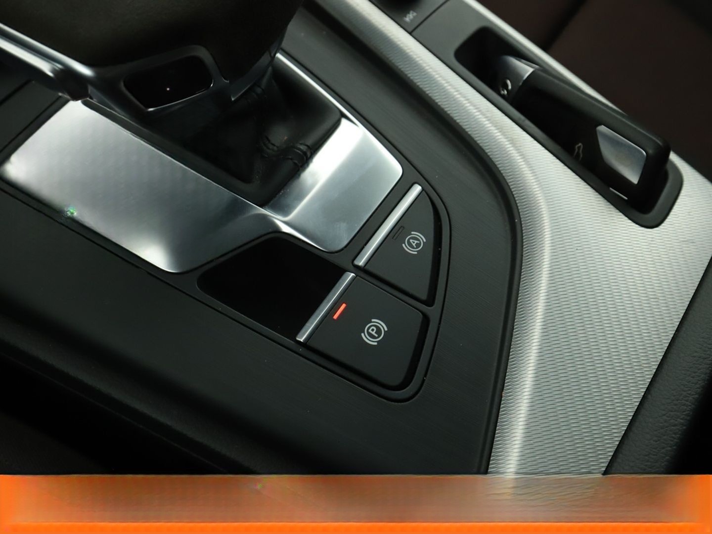 Audi A4 2.0 TFSI quattro Sport Aut.*NAVI*XENON*PDC* foto 29