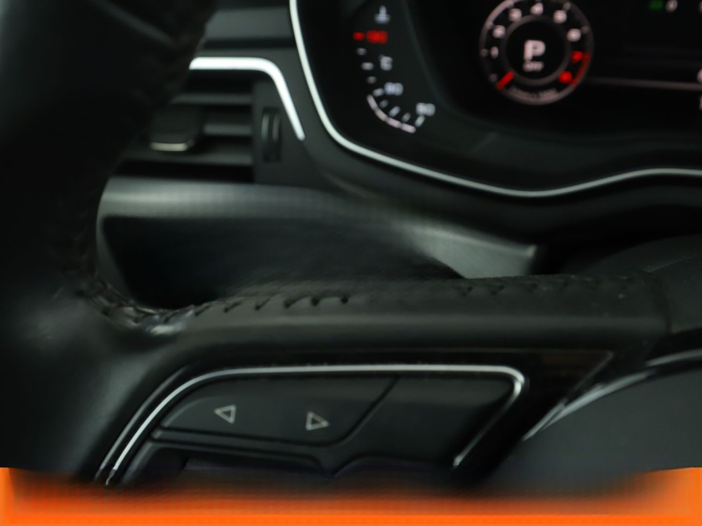 Audi A4 2.0 TFSI quattro Sport Aut.*NAVI*XENON*PDC* foto 35