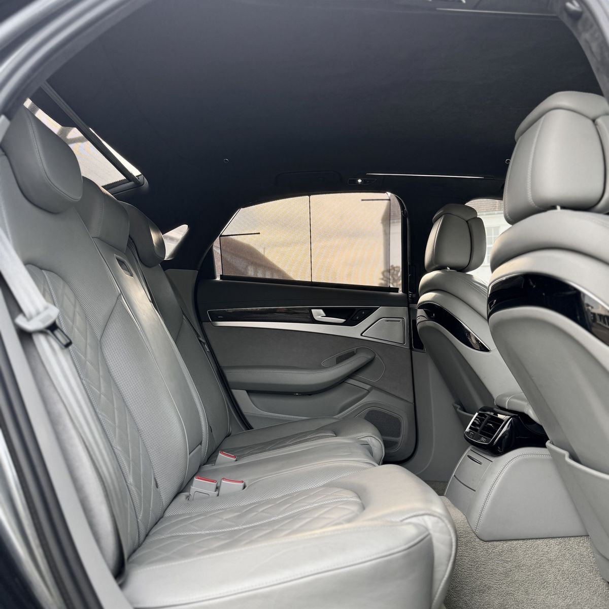 Audi S8 PLUS/4.0QUATRO/MASSAGE/SITZKLIMA Sportp. LED foto 16