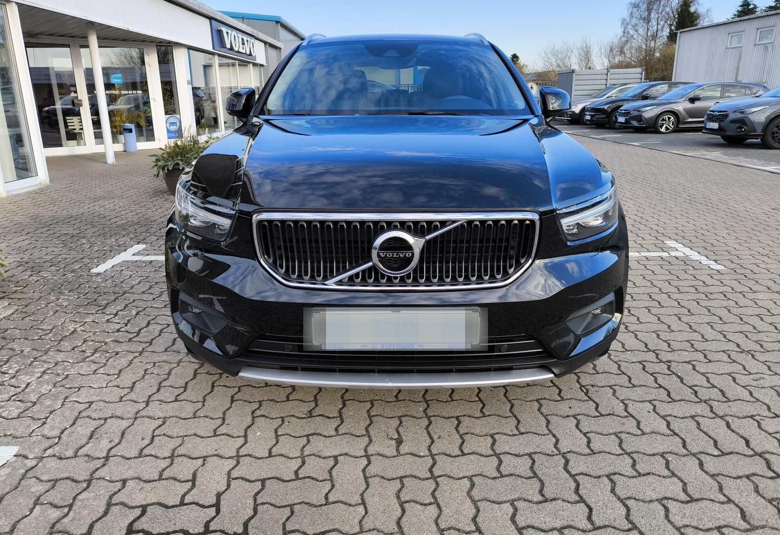 Volvo XC40 T3 Benzin Momentum Pro Navi / ACC / Kamera foto 7
