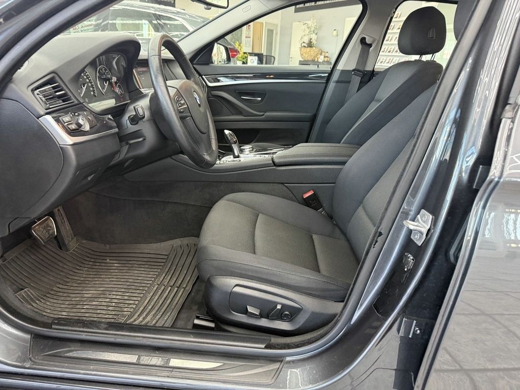 BMW 520 dA xDrive, Navi, Bi-Xenon, Bluetooth, Sitzh. foto 11