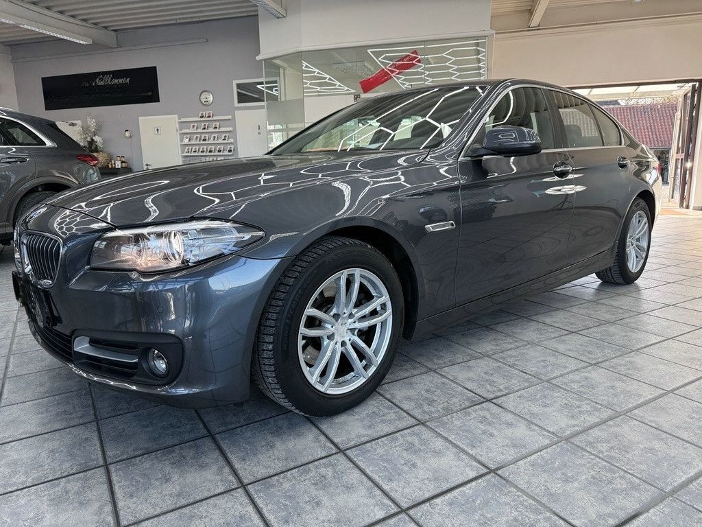 BMW 520 dA xDrive, Navi, Bi-Xenon, Bluetooth, Sitzh. foto 23