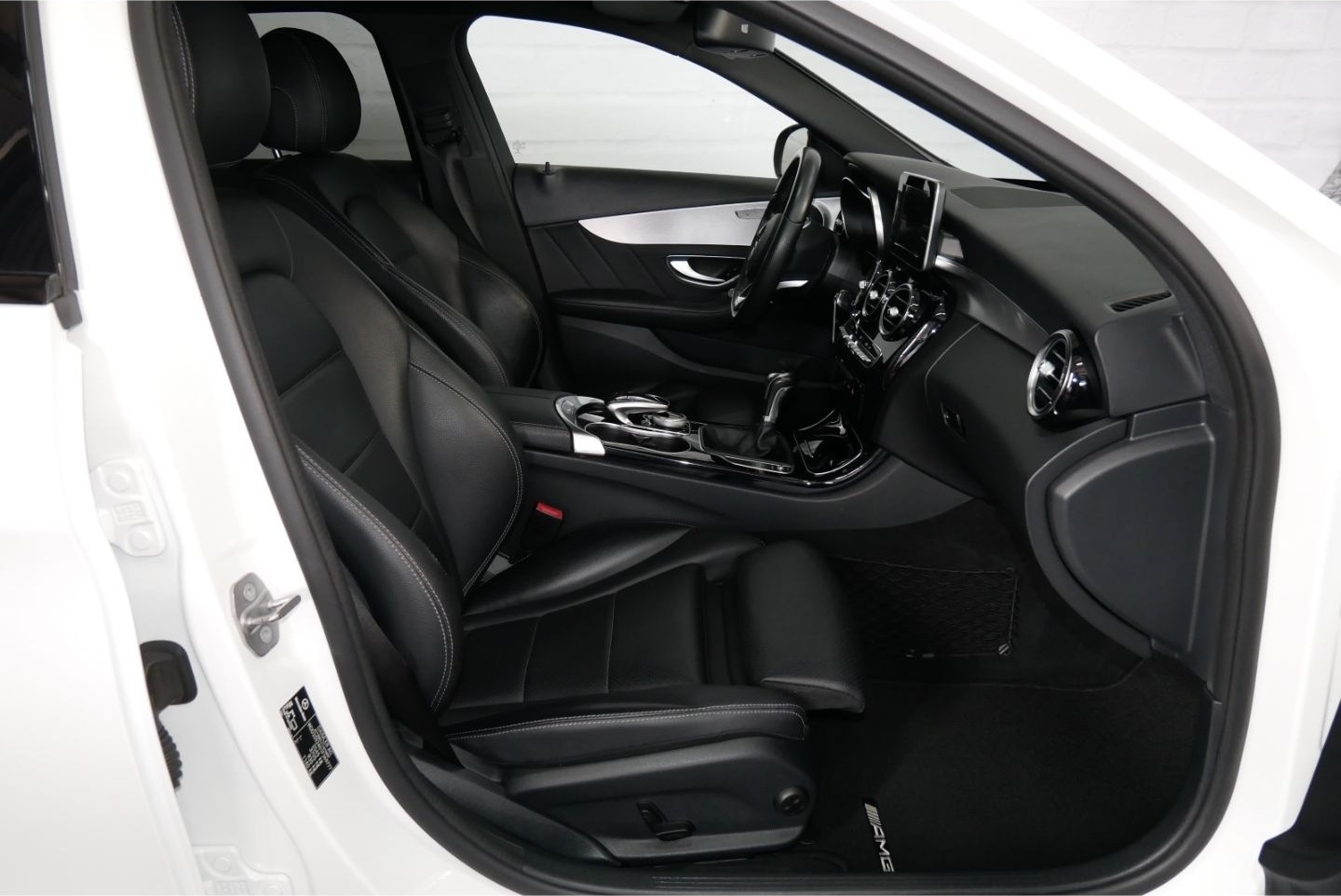 Mercedes-Benz C 180 T CGI AMG-Line+LED+Navi+Leder+Night-Paket foto 12