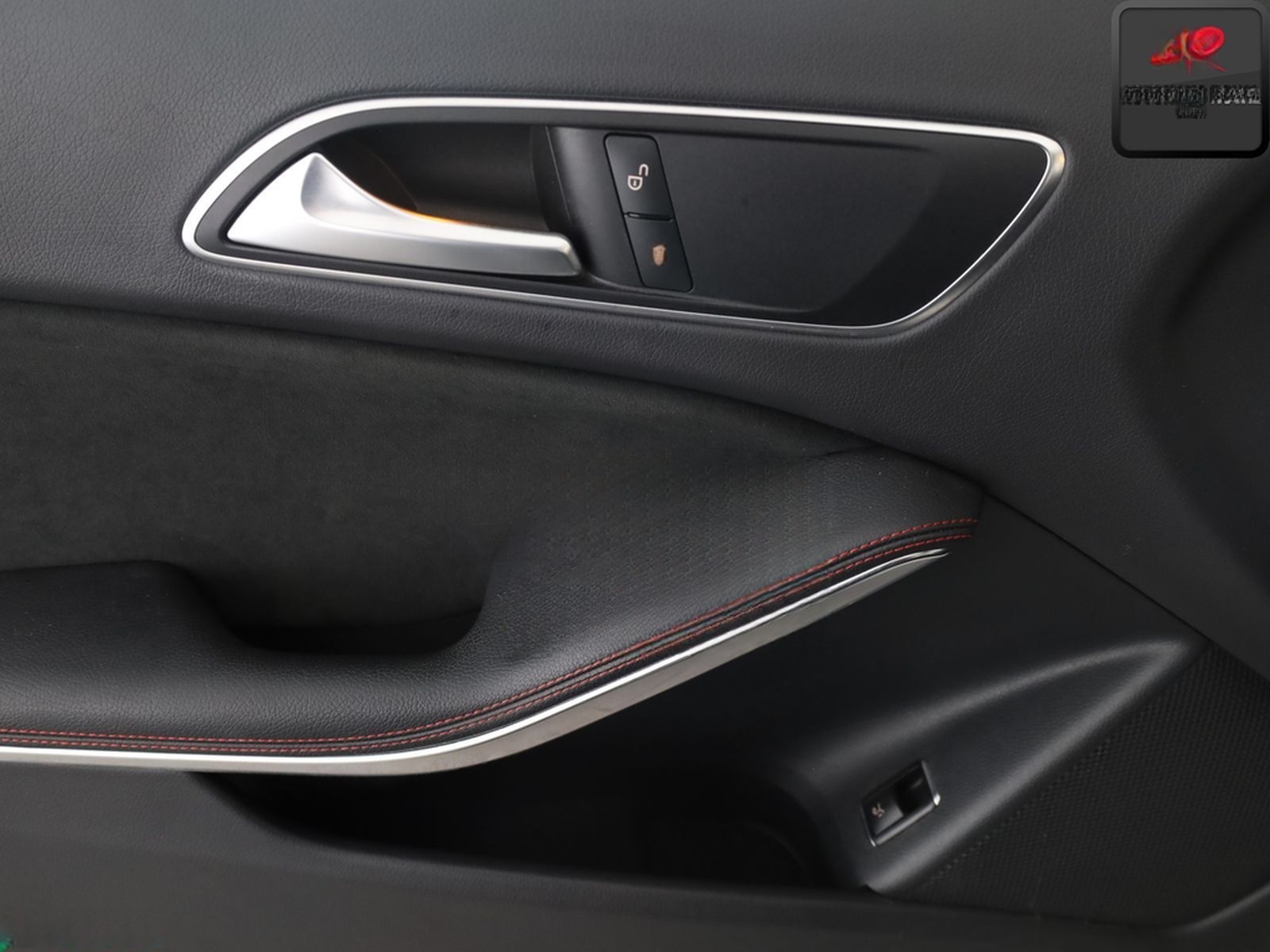 Mercedes-Benz GLA 45 AMG PERFORMANCE 4M PANO,KEYLESS,COMAND foto 14