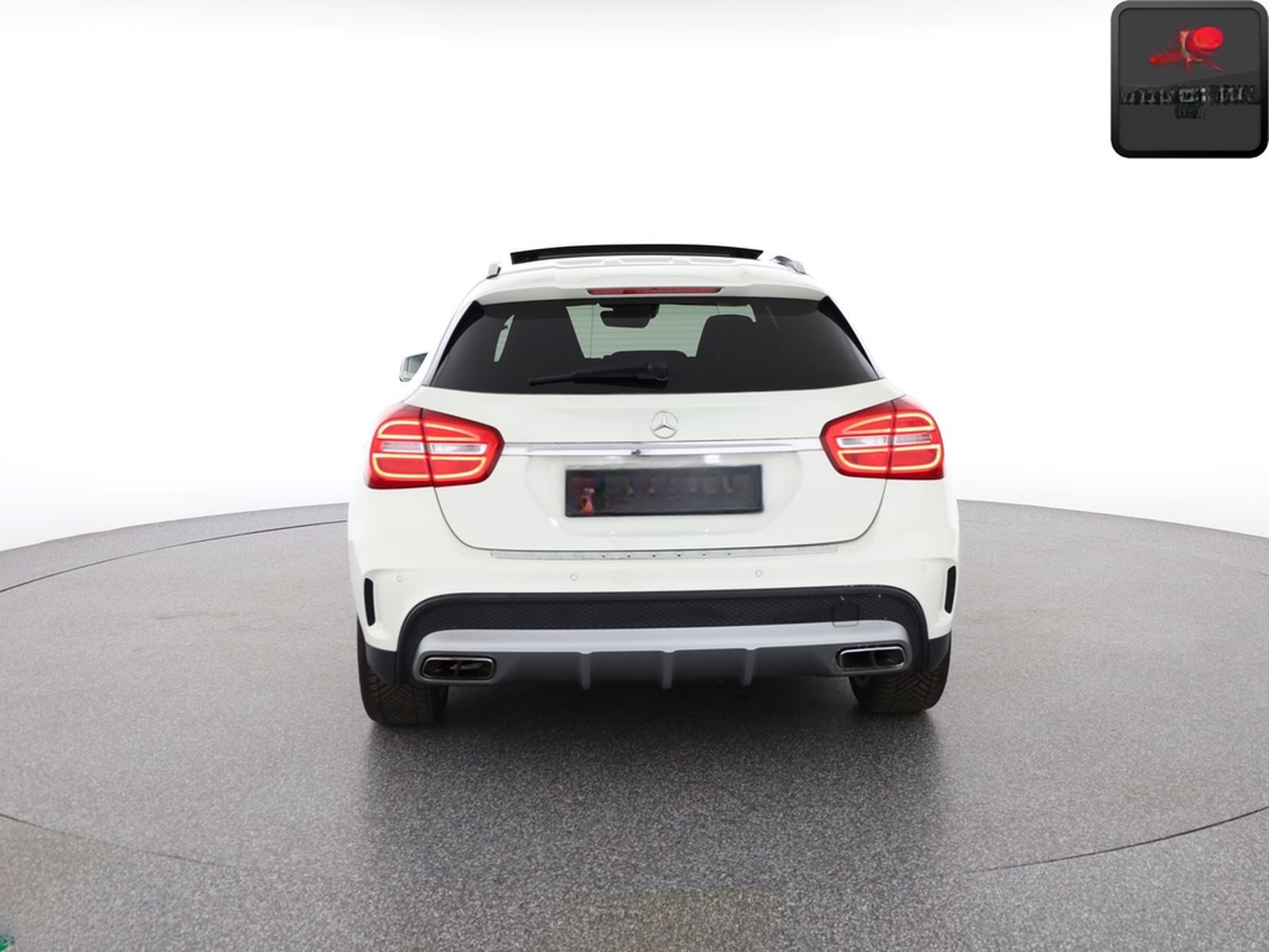 Mercedes-Benz GLA 45 AMG PERFORMANCE 4M PANO,KEYLESS,COMAND foto 4