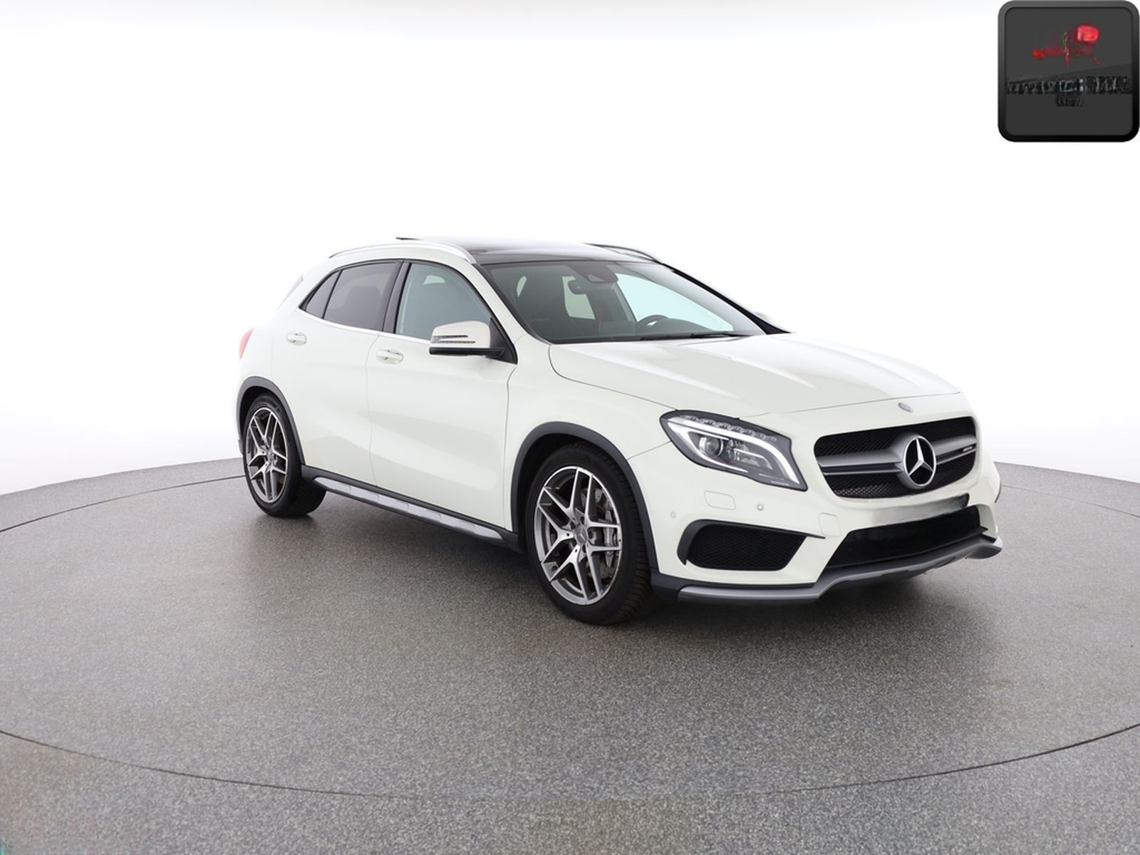 Mercedes-Benz GLA 45 AMG PERFORMANCE 4M PANO,KEYLESS,COMAND foto 7