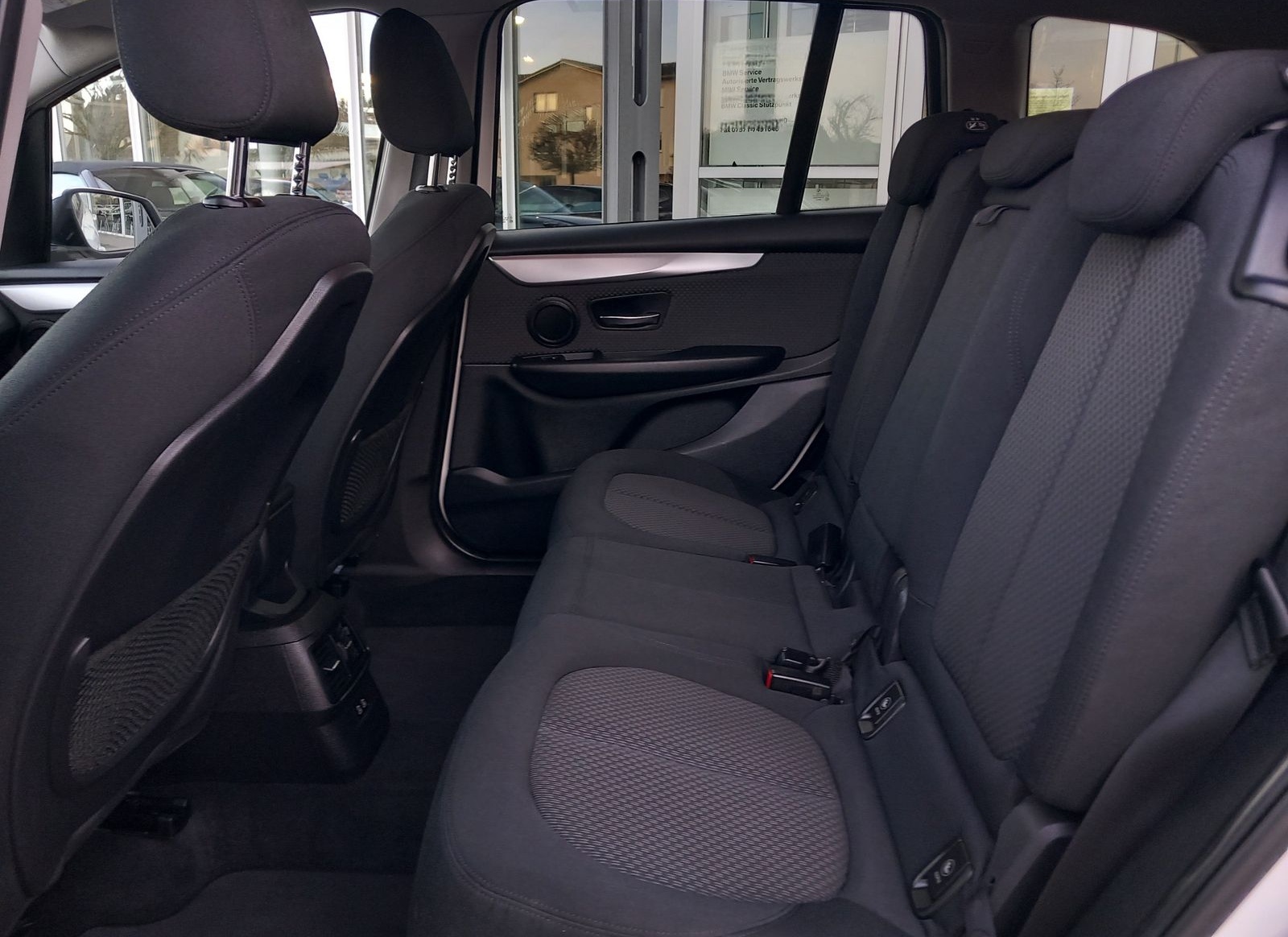 BMW 220i Gran Tourer Aut Advantage 3. Sitzreihe AHK  foto 11