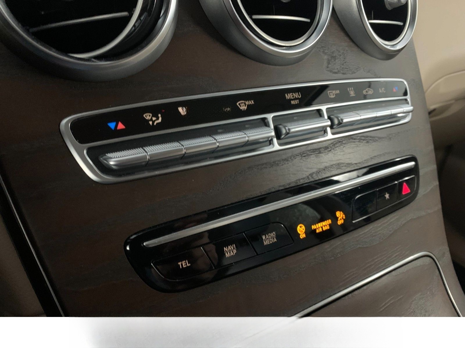 Mercedes-Benz GLC 300 e 4M VirtCockp FahrAss+ Kam AHK 18" LED foto 16