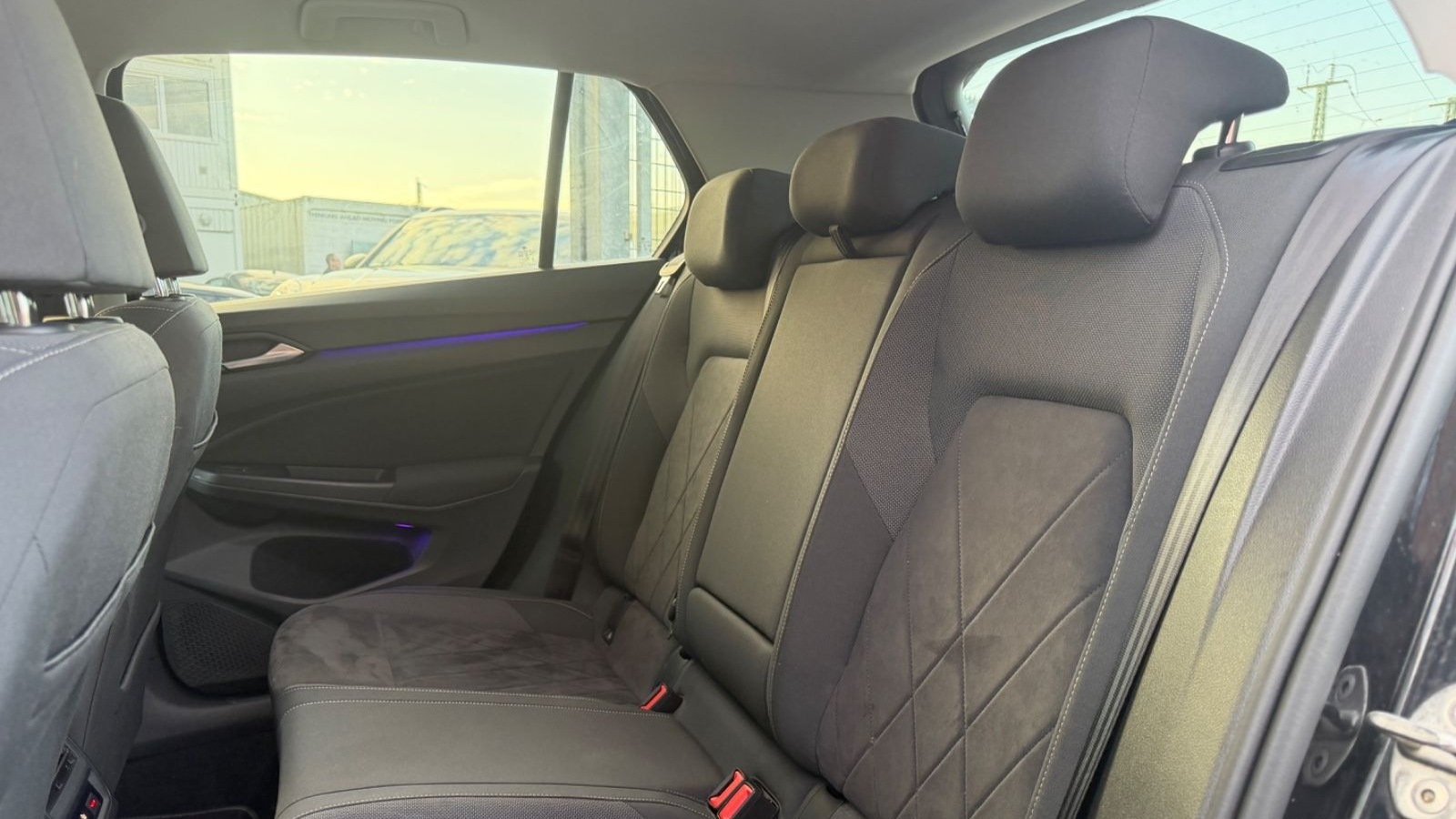 Volkswagen Golf VIII Style LIMO*MASSAGE*CARPLAY*SHZ*PDC foto 23