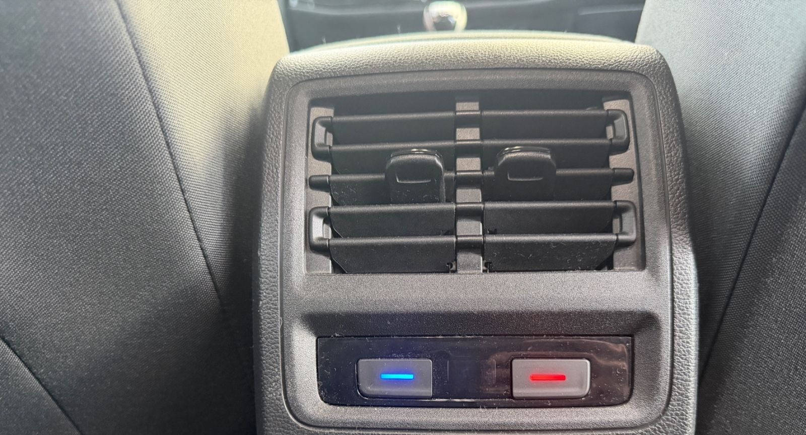 Volkswagen Golf VIII Style LIMO*MASSAGE*CARPLAY*SHZ*PDC foto 24