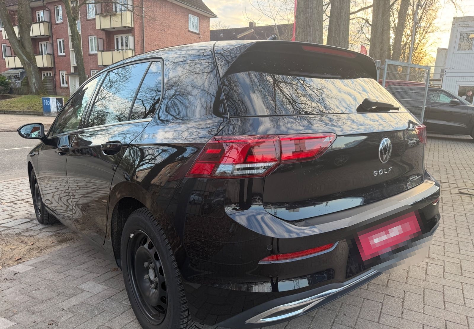 Volkswagen Golf VIII Style LIMO*MASSAGE*CARPLAY*SHZ*PDC foto 8