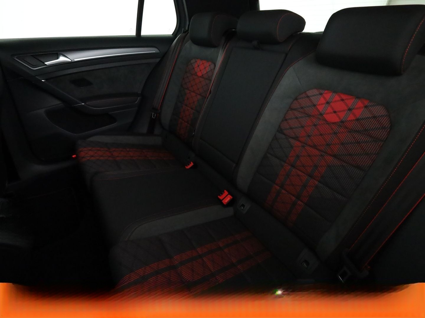 Volkswagen Golf VII 2.0 TSI GTI TCR Aut.*NAVI*LED*ACC* foto 14