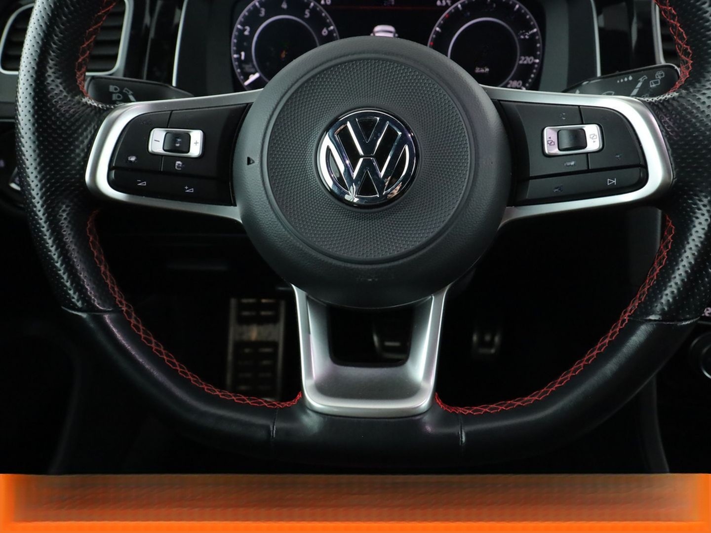 Volkswagen Golf VII 2.0 TSI GTI TCR Aut.*NAVI*LED*ACC* foto 19