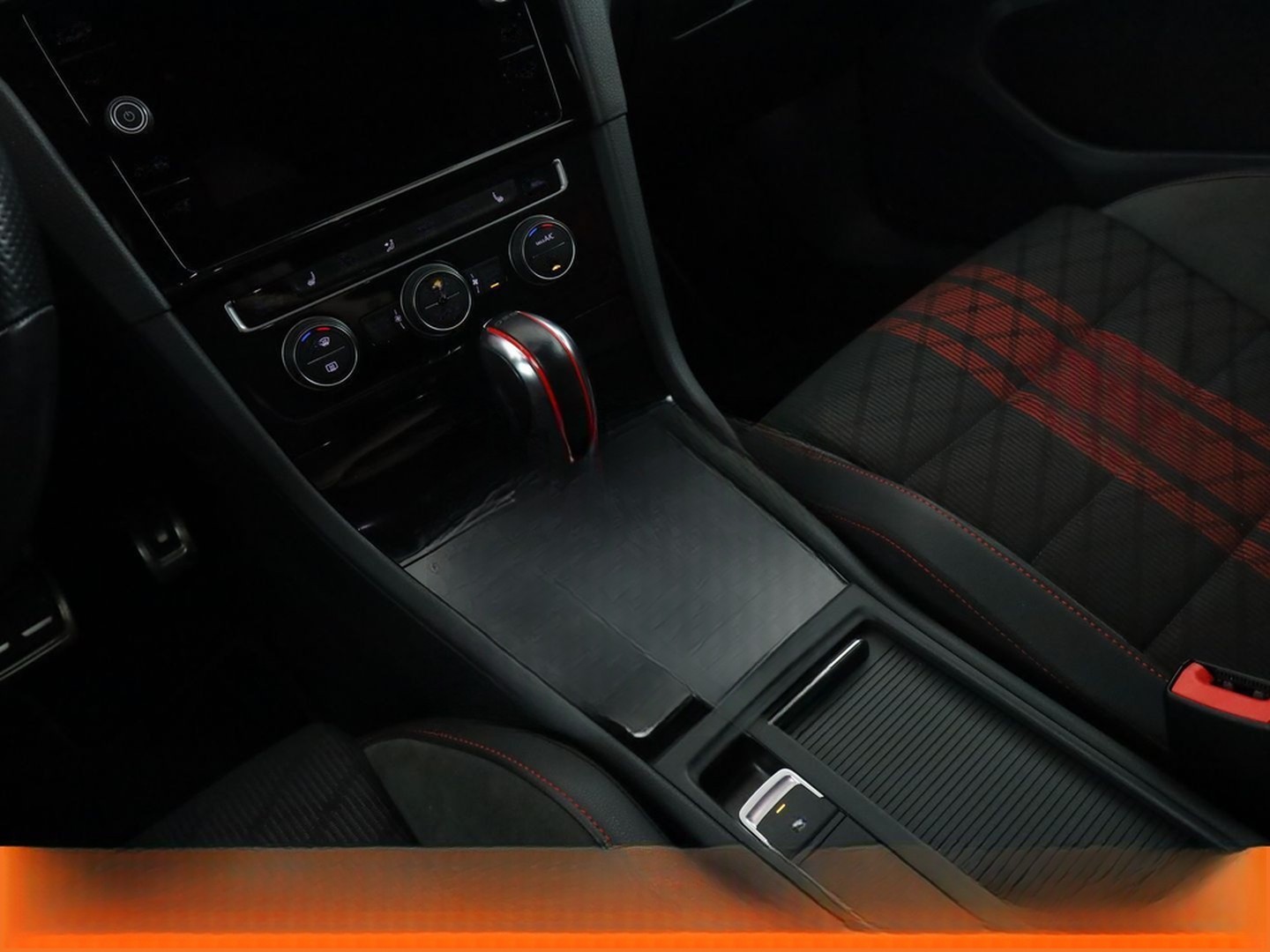 Volkswagen Golf VII 2.0 TSI GTI TCR Aut.*NAVI*LED*ACC* foto 20
