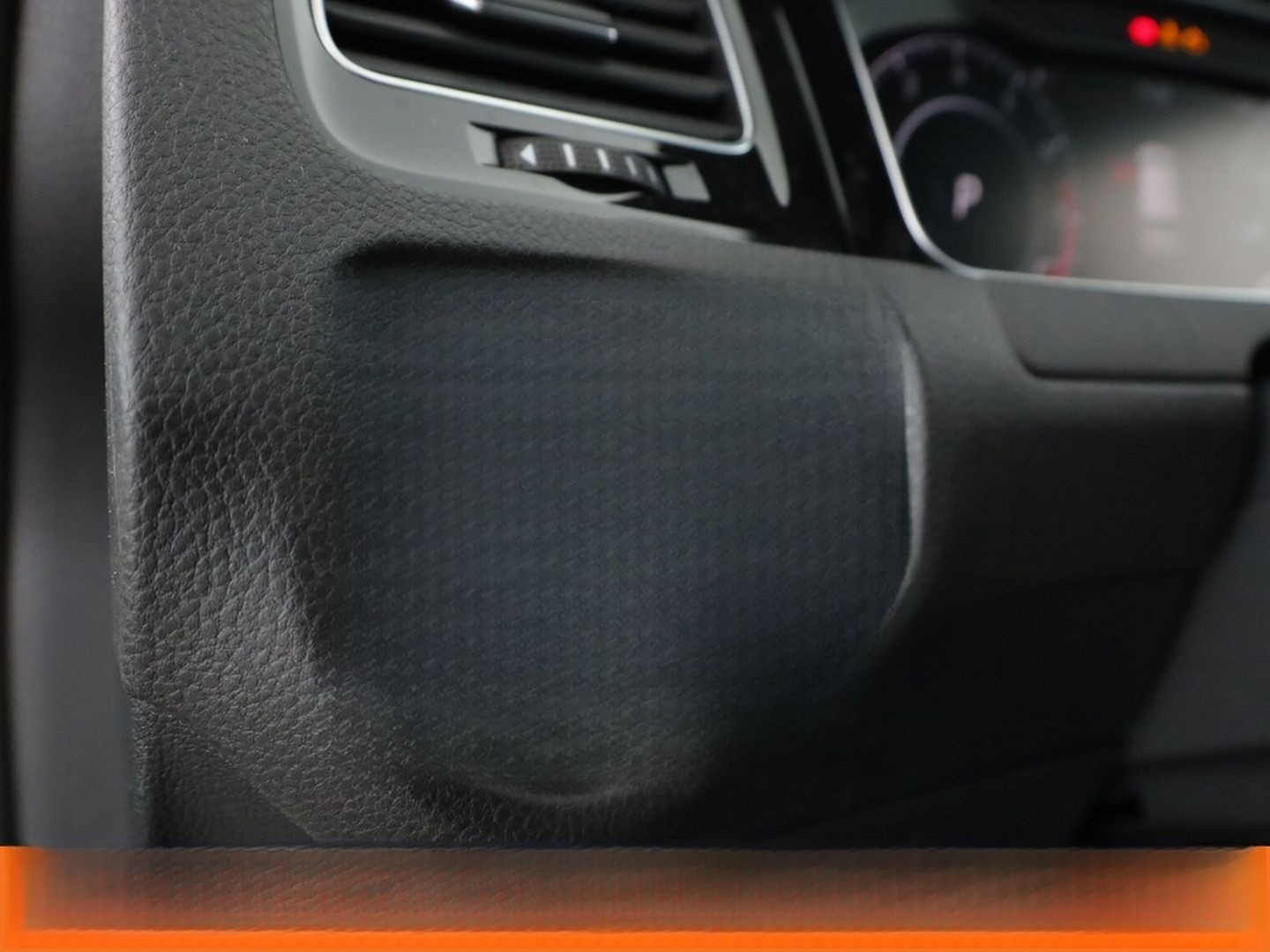 Volkswagen Golf VII 2.0 TSI GTI TCR Aut.*NAVI*LED*ACC* foto 30