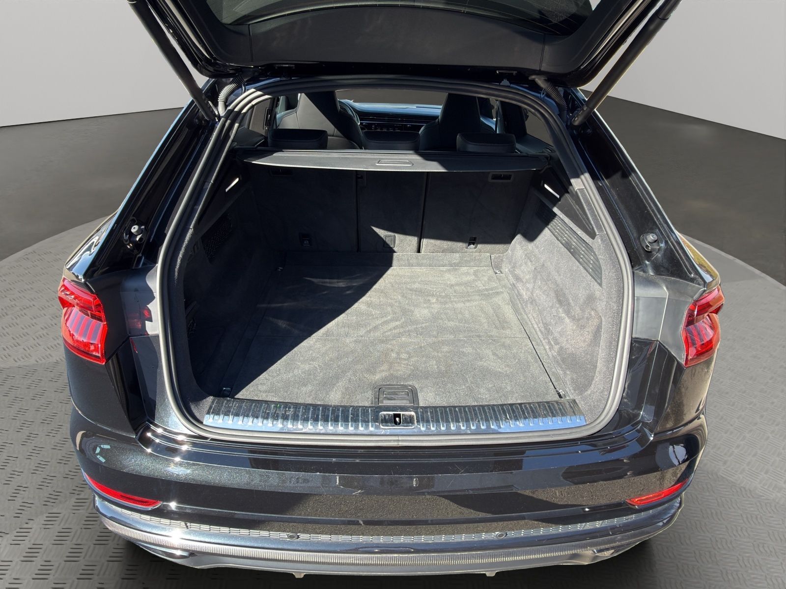 Audi Q8 50 50 TDI qu. tip. competition plus STANDHZG. foto 16