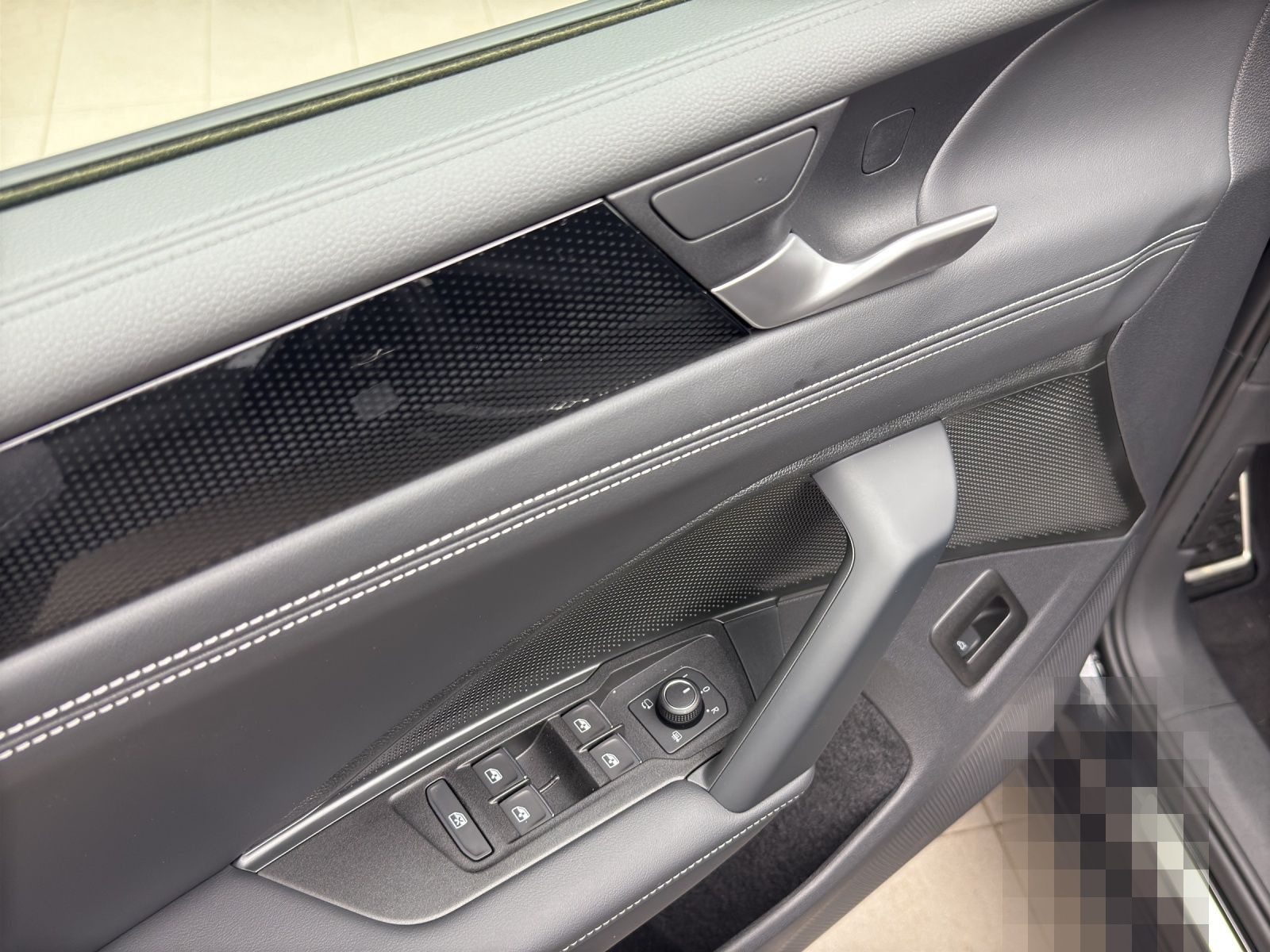 Volkswagen Tiguan 1.5 eTSI DSG ENERGY LIFE AREA VIEW NAVI S foto 8