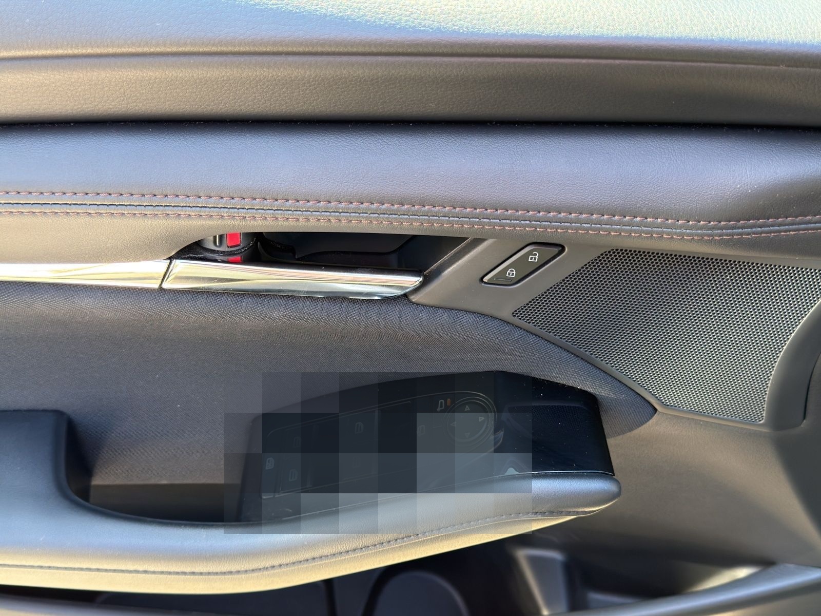 Mazda 3 2.0 SKYACTIV M-Hybrid SELECTION LED LM18 NAVI foto 8