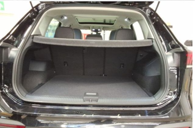 Volkswagen Tiguan 2.0 TDI DSG Goal Navi AHK Pano STHZG Kame foto 5