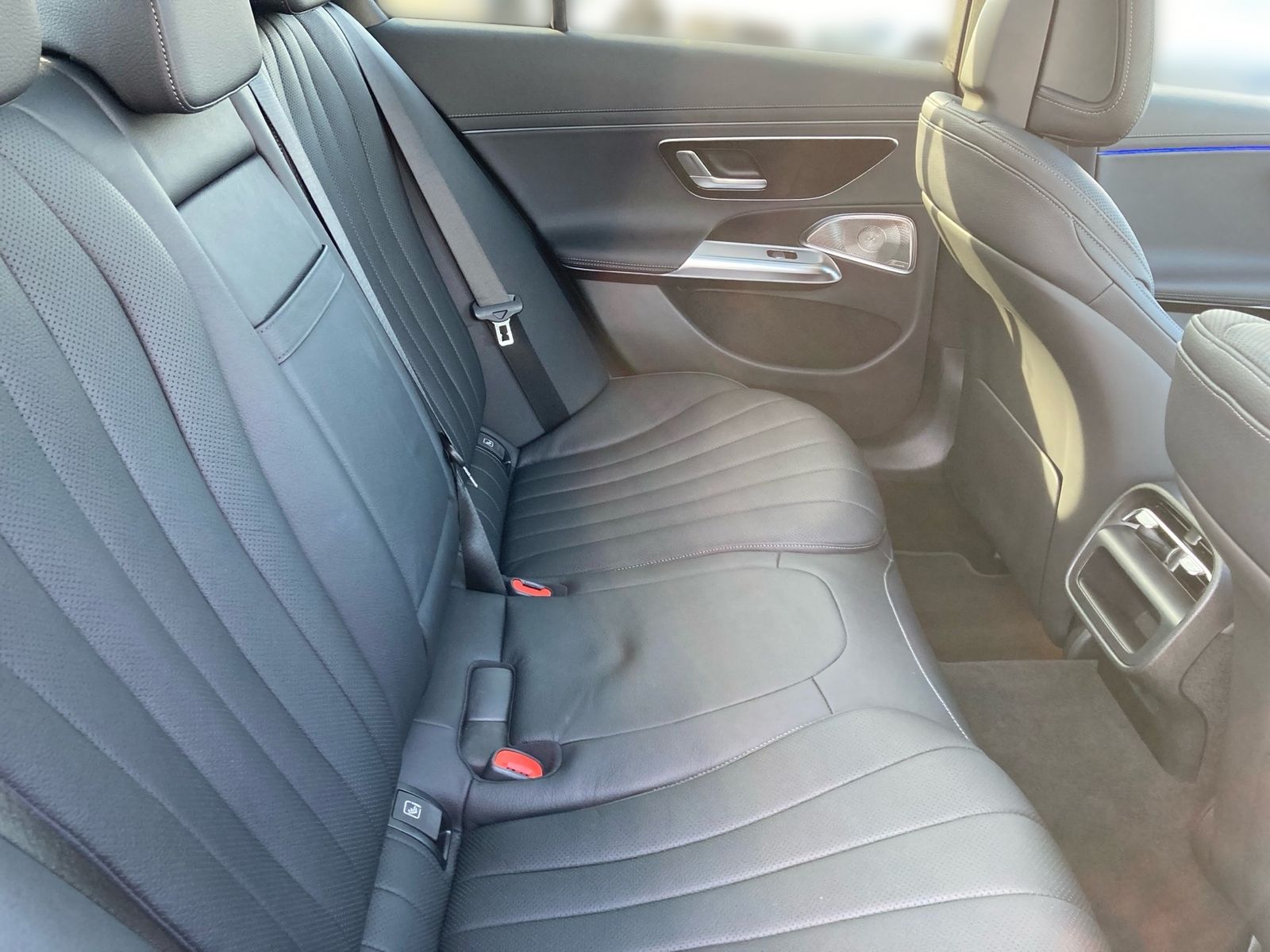 Mercedes-Benz E 200 Exclusive+Pano+SUPERSCREEN+Burm+Sitzklima+ foto 12
