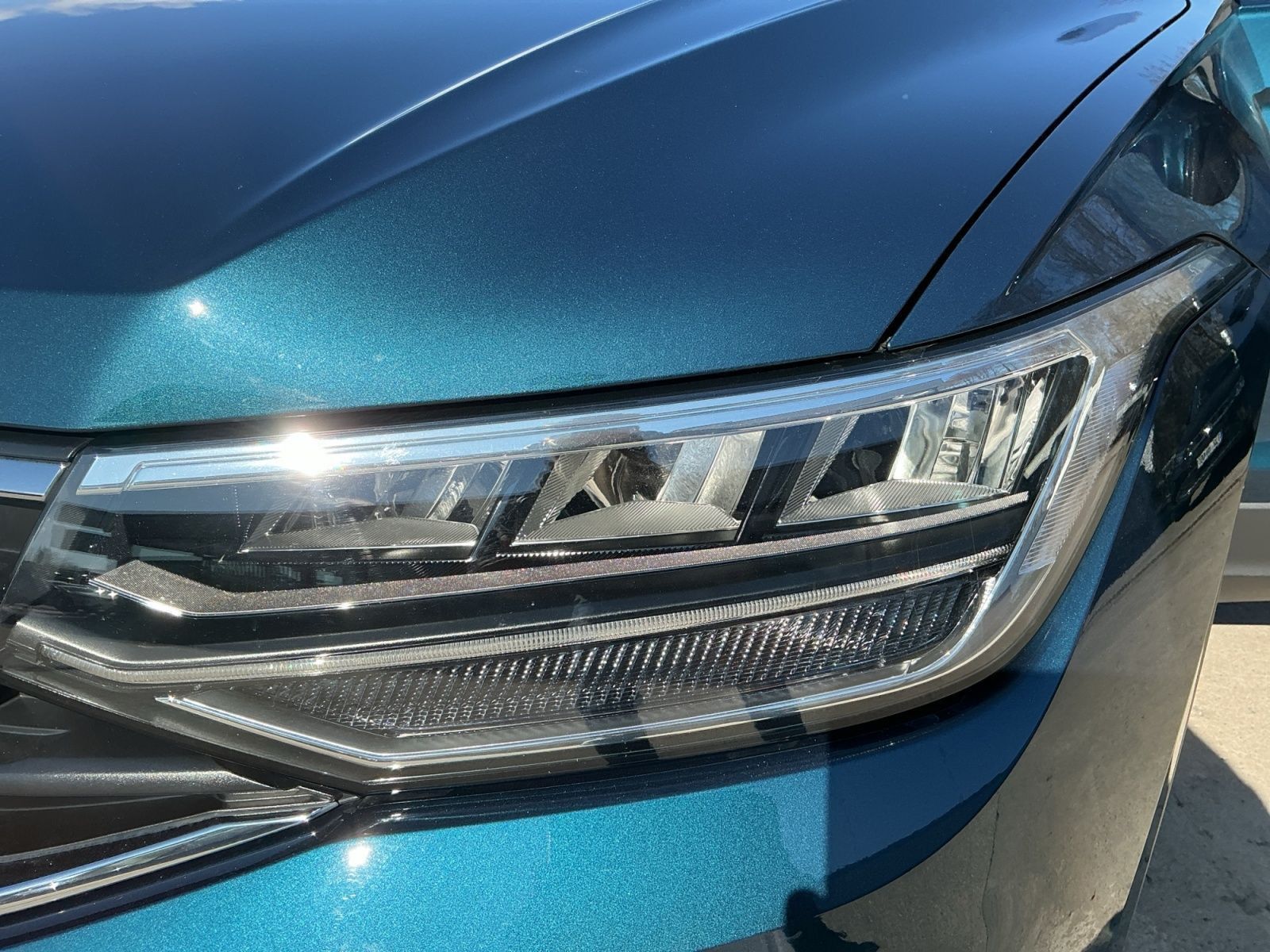 Volkswagen Tiguan 1.5TSI DSG ACTIVE 5JG+LED+NAV+APP+ACC+AHK foto 17