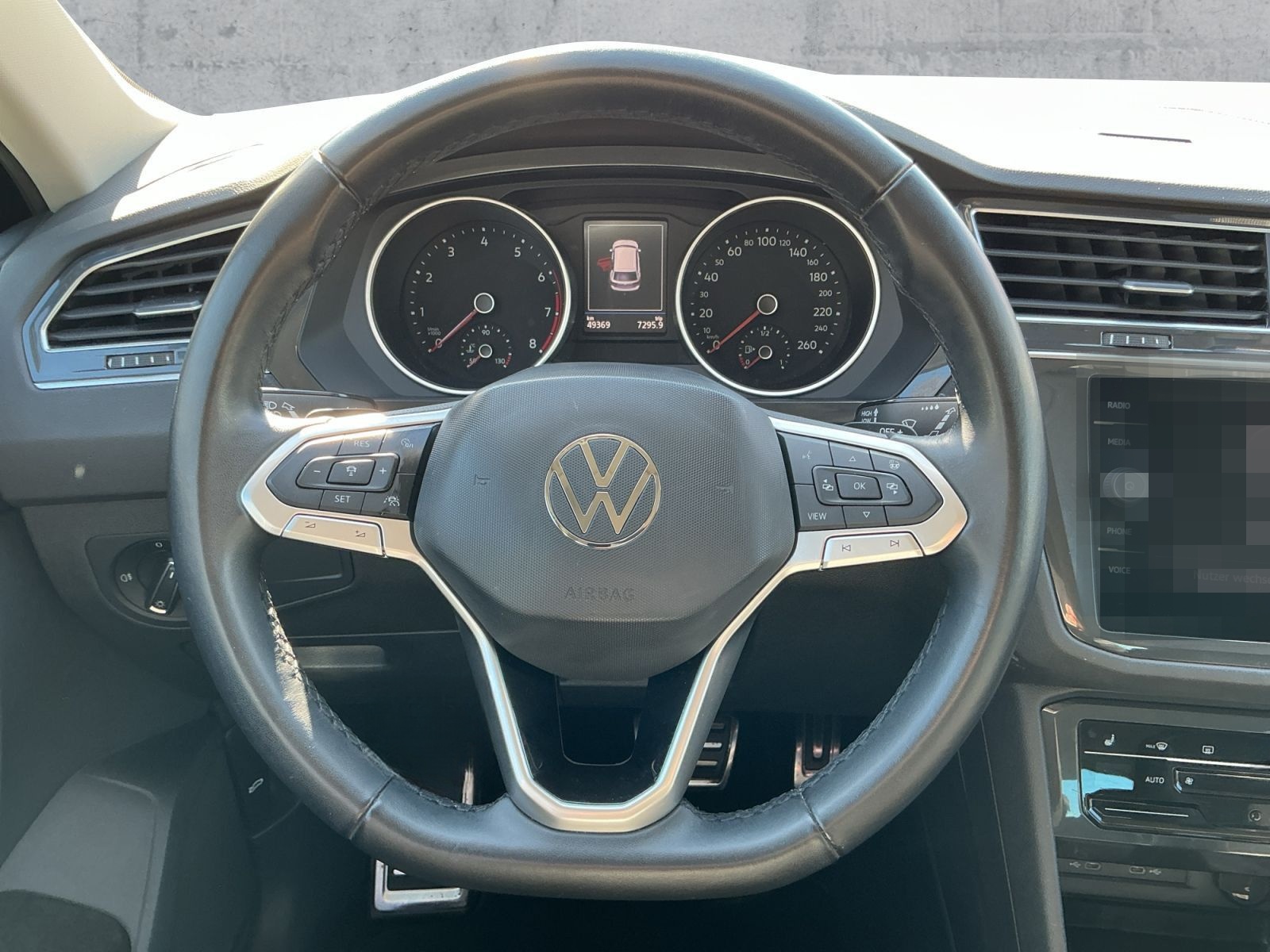 Volkswagen Tiguan 1.5TSI DSG ACTIVE 5JG+LED+NAV+APP+ACC+AHK foto 10