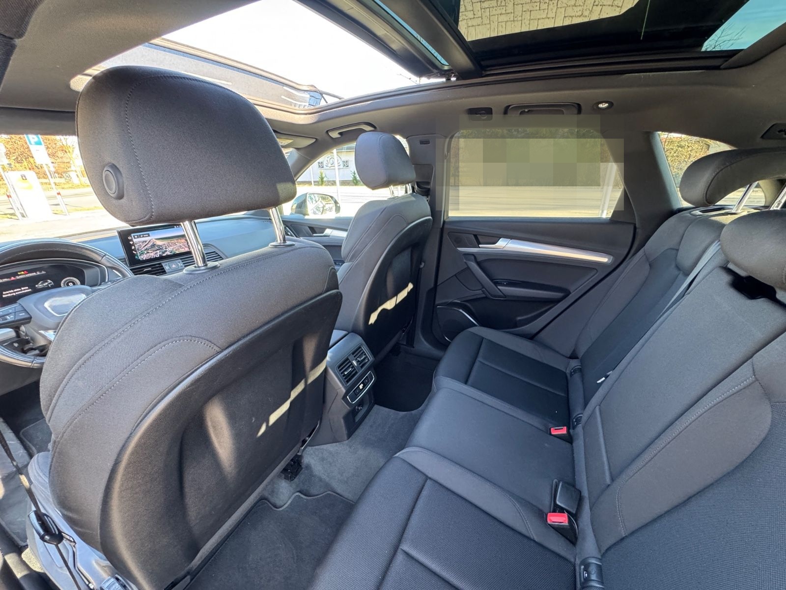 Audi Q5 50 TFSI e quattro | Navi | AHK | Panorama foto 8