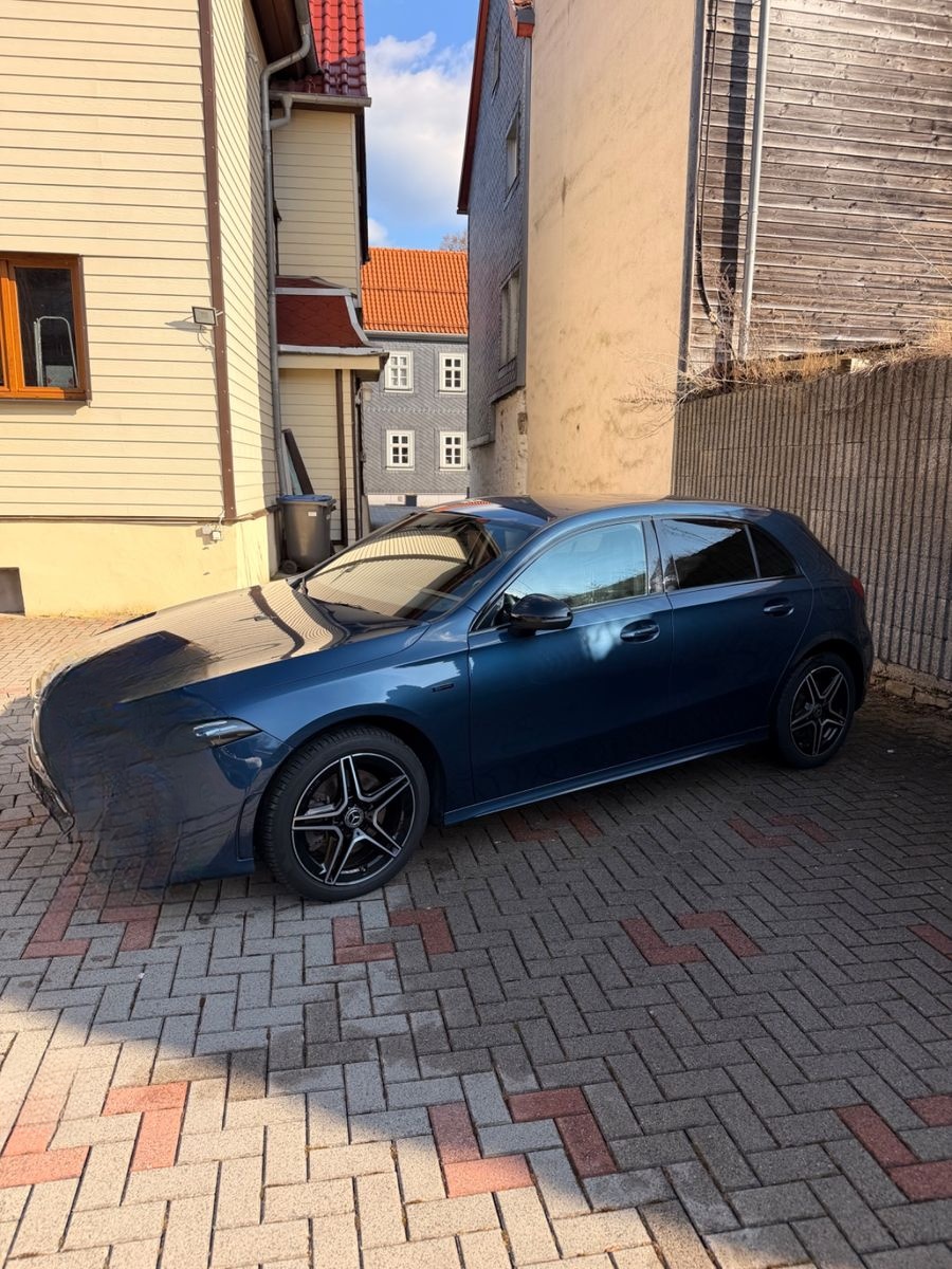 Mercedes-Benz A 250 e 8G DCT foto 6