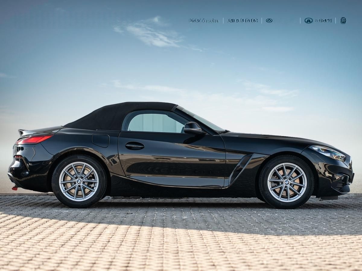 BMW Z4 Roadster20i Advantage LiveCoProf H&K LRH DAB foto 2