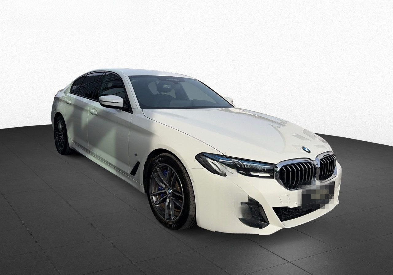 BMW 540d xDrive M Sport Aut DAProf,H/K,HuD,Laser,Kam foto 4