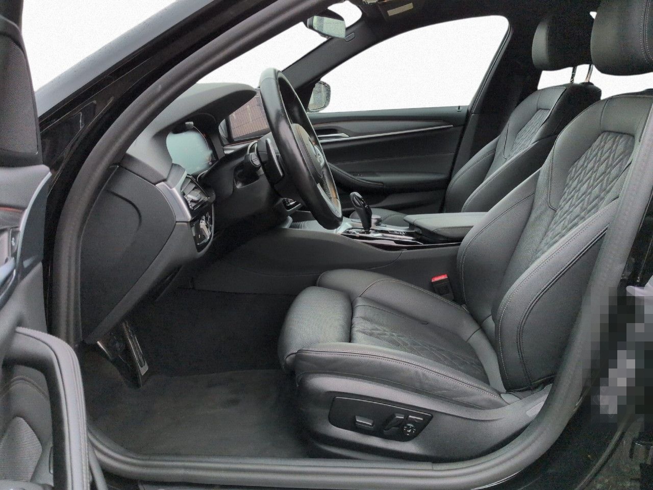 BMW 520d xD Tour M SPORT,DAPro,RFK,AHK,Laser,HUD,19" foto 10