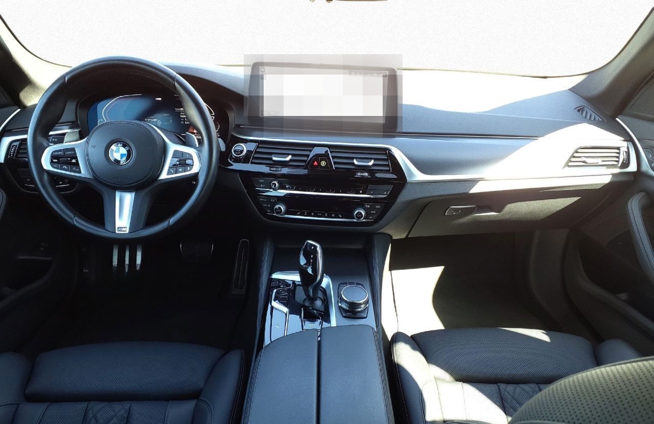 BMW 530d xDrive Touring M Sport PRO adap.LED St&Go foto 13
