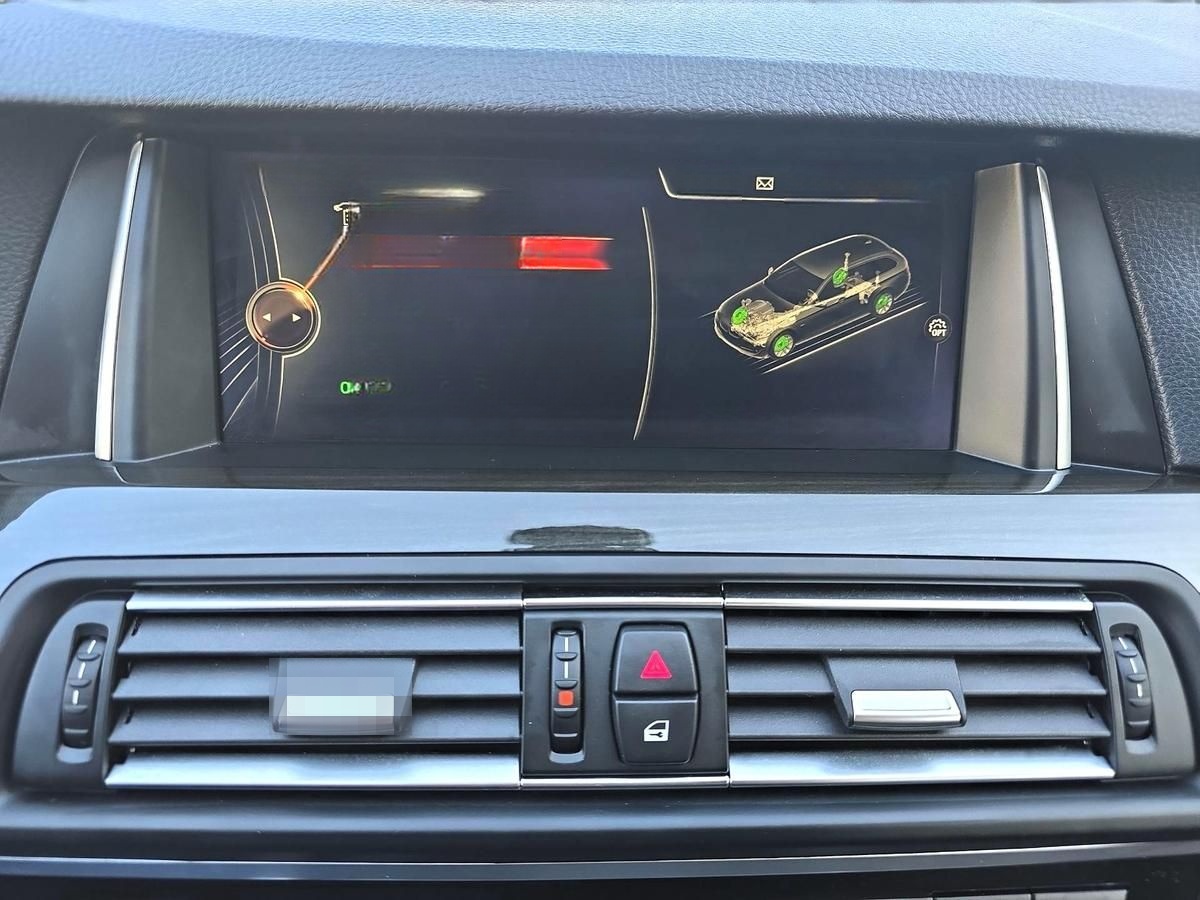 BMW 520 d Touring Aut. AHK+Leder-Nappa+Navi-Prof+ele foto 14