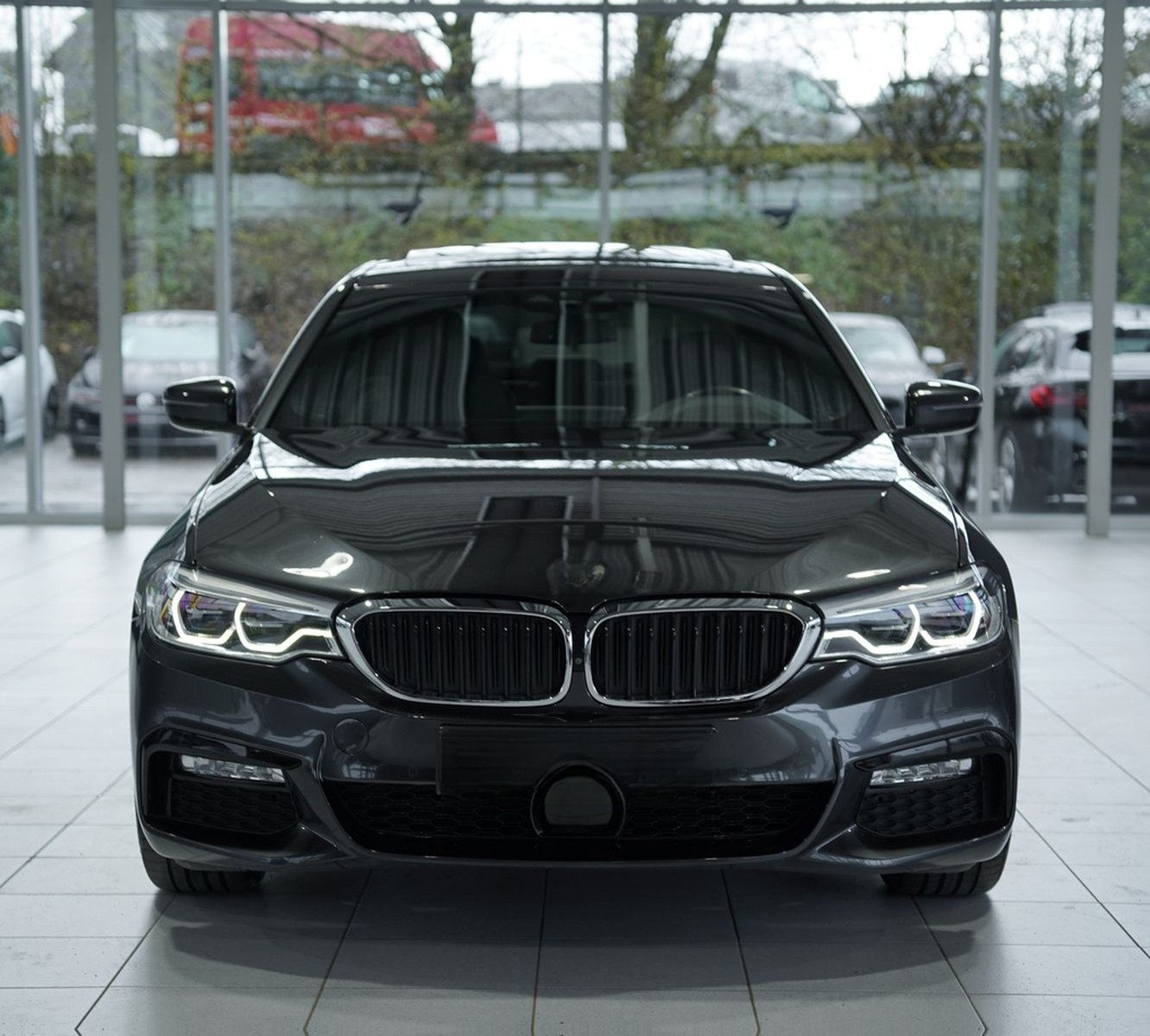 BMW 530 i Limousine M Sport *20 *GSD *HK *H-UP*LED* foto 4