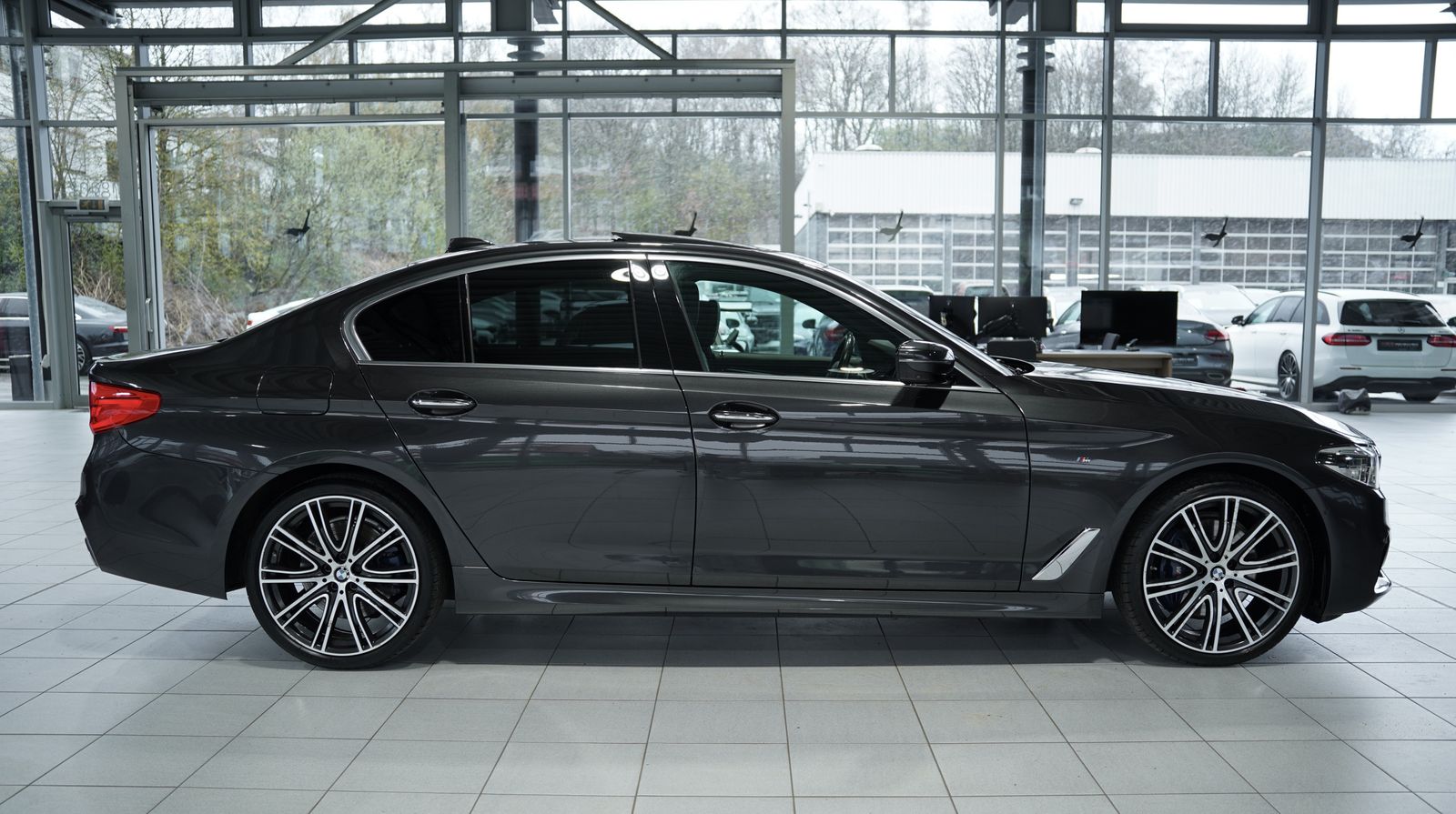 BMW 530 i Limousine M Sport *20 *GSD *HK *H-UP*LED* foto 7