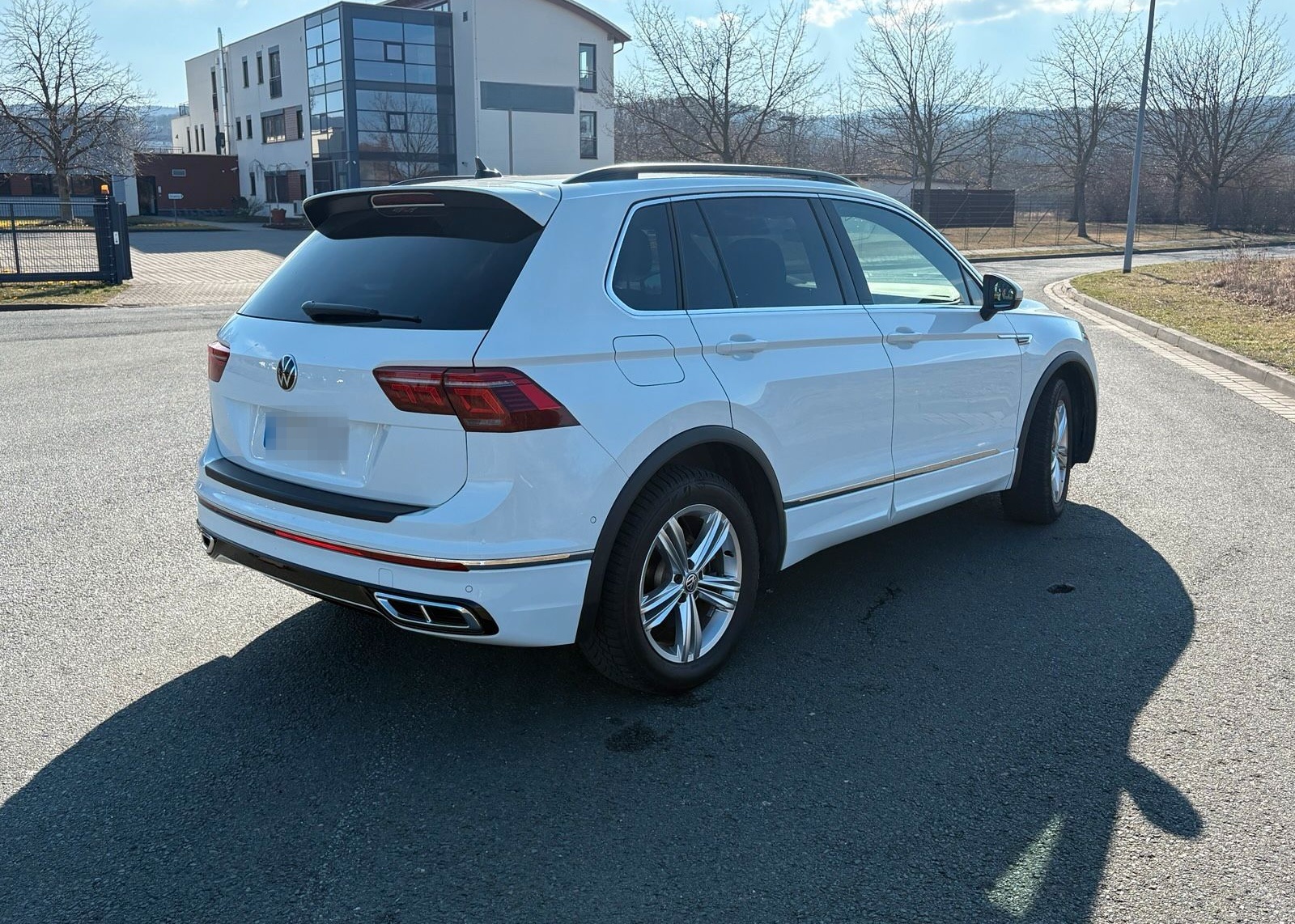 Volkswagen VW Tiguan 2 1,4 Hybrid R-Line foto 4