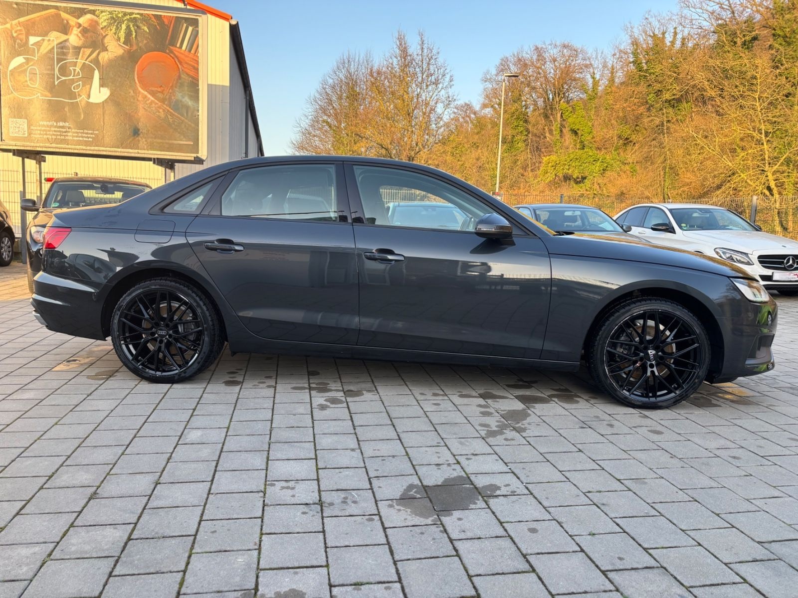Audi A4 Lim. 35 TFSI basis Navi,Kamera,89000 km foto 4