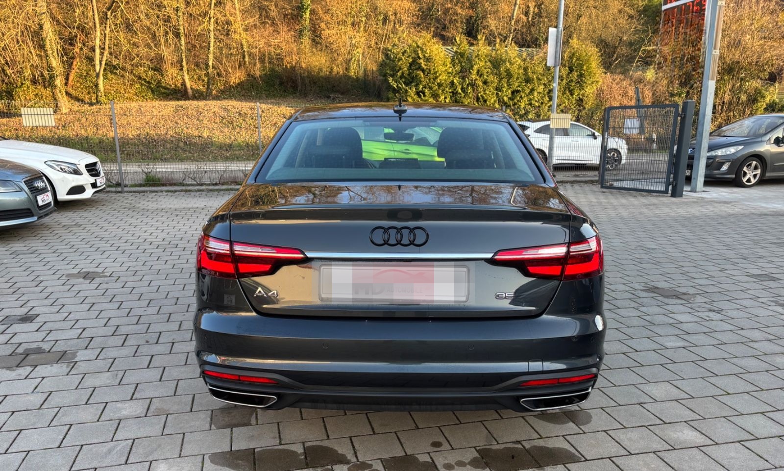 Audi A4 Lim. 35 TFSI basis Navi,Kamera,89000 km foto 8