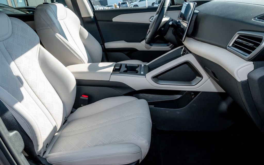 BYD Atto 2 Comfort 64,8 kWh/360°/PANO/SHZ/ACC/DAB foto 6