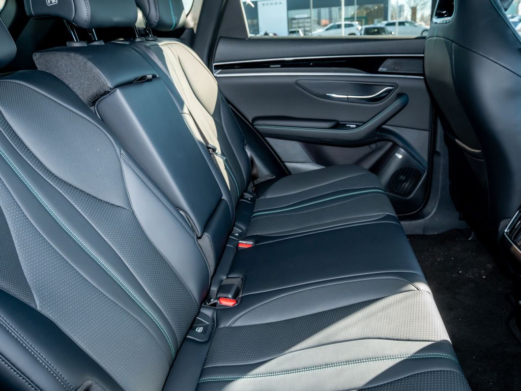 BYD Seal U DMi Boost 160kW 1.5PHEV HUD/360°/SHZ/PANO foto 7