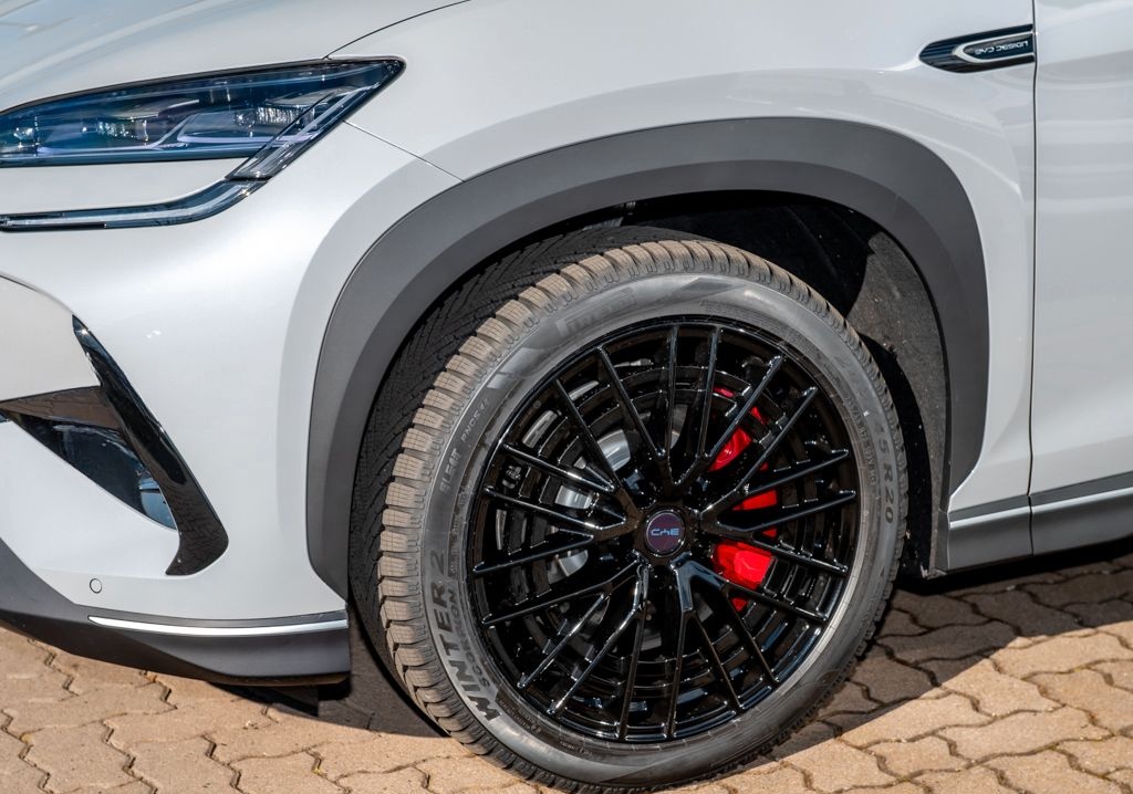 BYD Sealion 7 Design AWD 82,5 kWh/STHZ/360°/4xSHZ foto 10