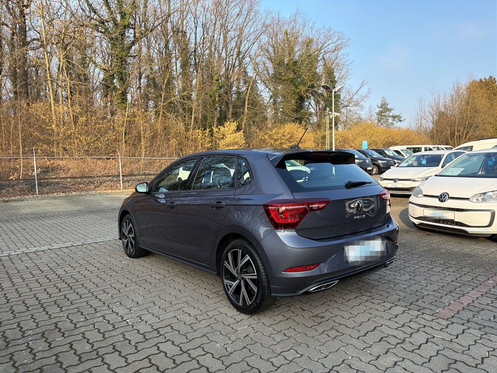 Volkswagen Polo R-line TSi DSG PANO Matrix Appl Car Play R- foto 3
