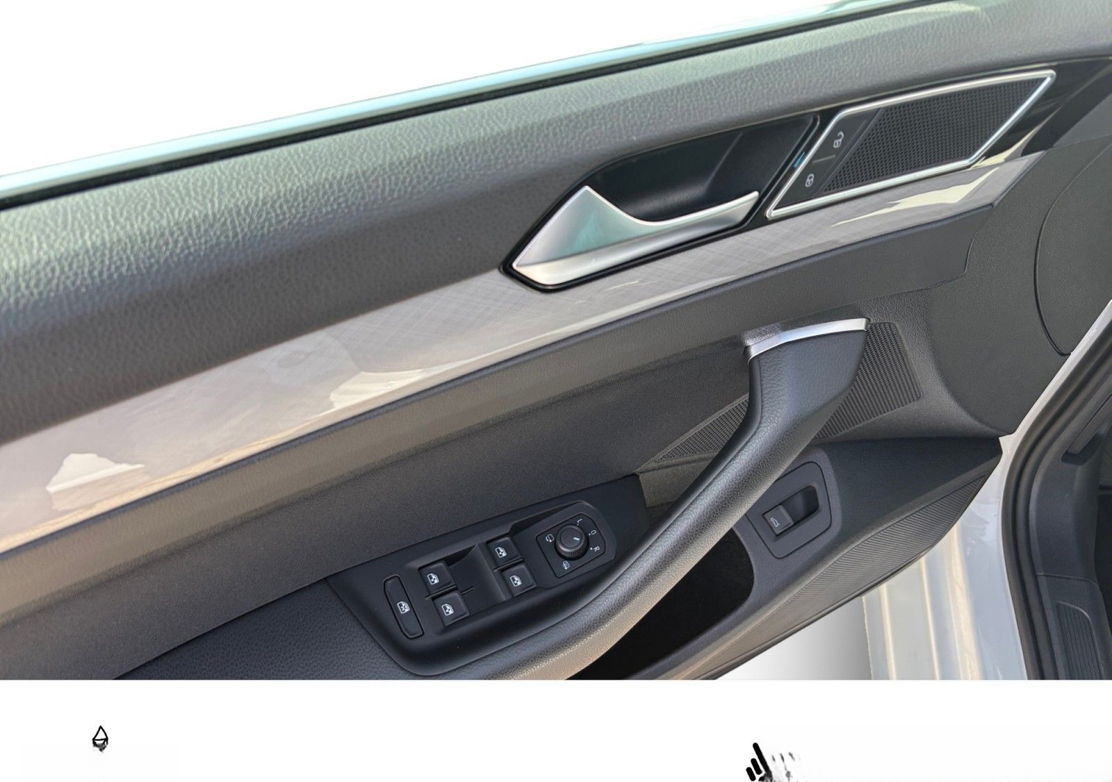 Volkswagen Passat Variant Business 1.5 TSI DSG AHK APP NAV foto 14