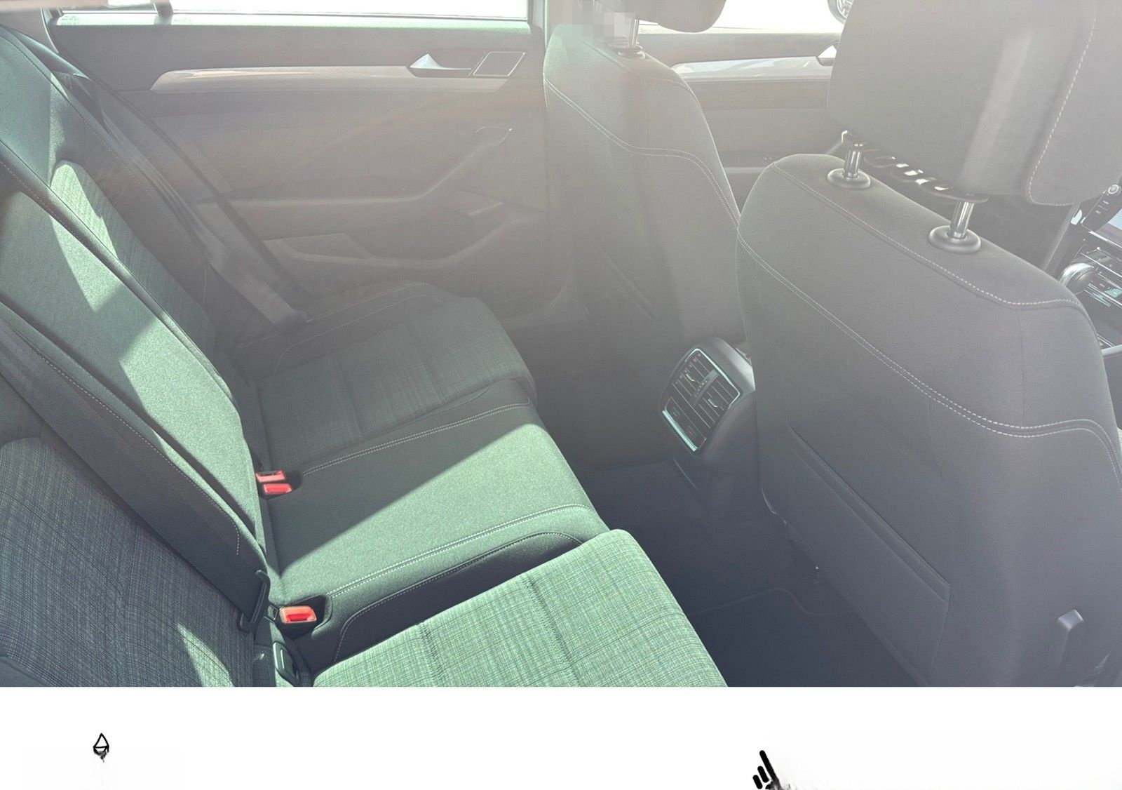 Volkswagen Passat Variant Business 1.5 TSI DSG AHK APP NAV foto 15