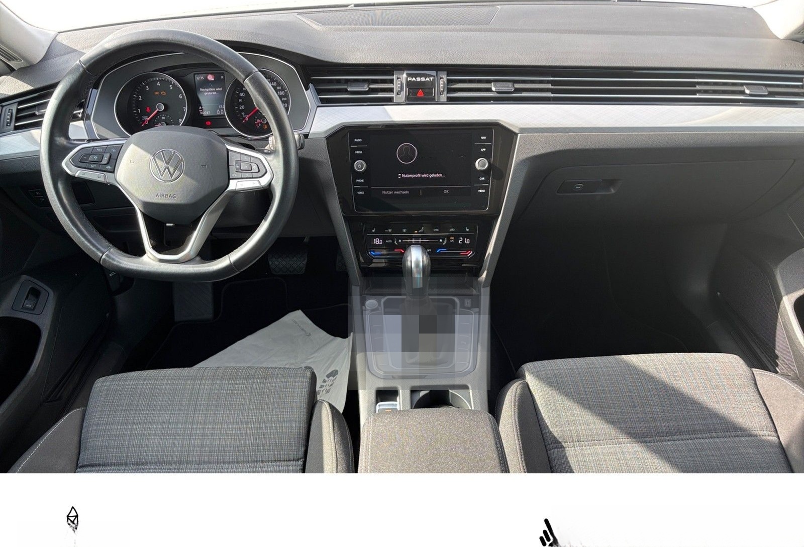 Volkswagen Passat Variant Business 1.5 TSI DSG AHK APP NAV foto 9