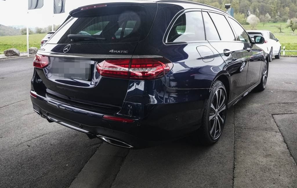 Mercedes-Benz E 300 de 4M T AMG Night Distronic Rückfahrkamera foto 3