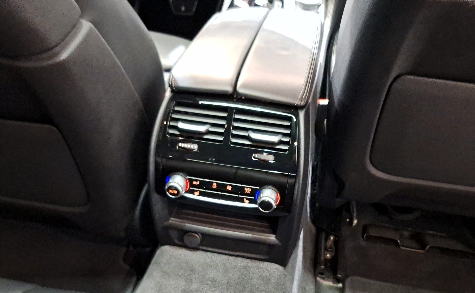 BMW 530d xDrive Touring M Sport Standheizung Laser foto 16