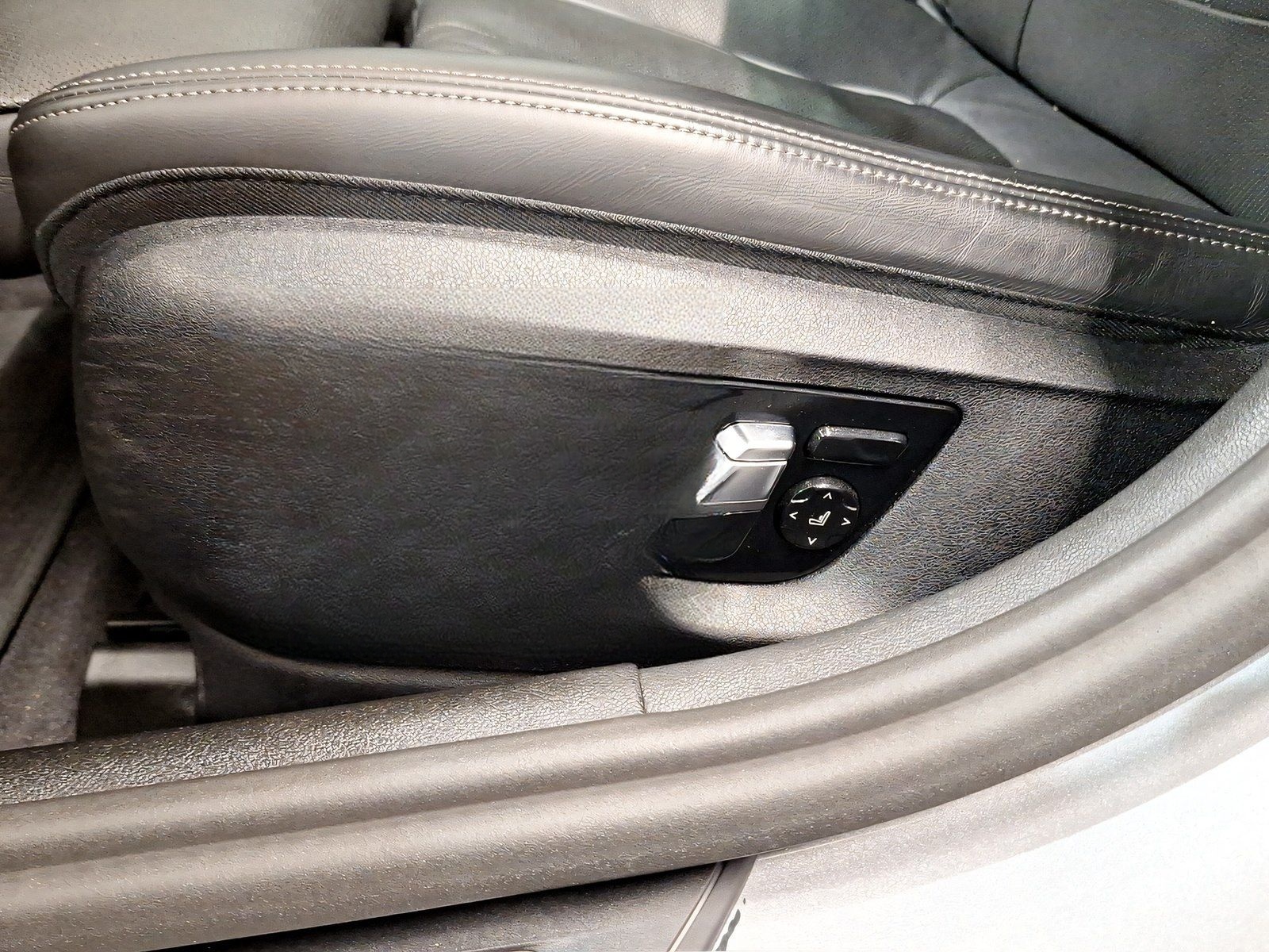 BMW 530d xDrive Touring M Sport Standheizung Laser foto 19