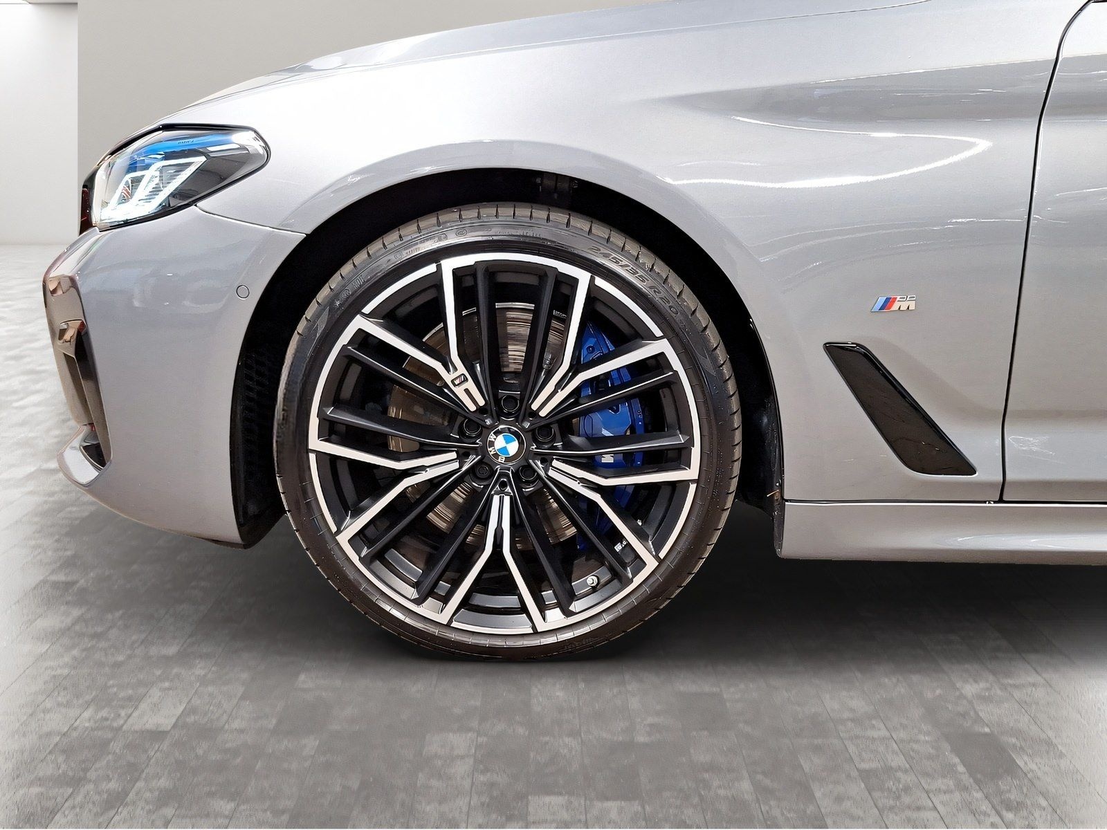 BMW 530d xDrive Touring M Sport Standheizung Laser foto 9