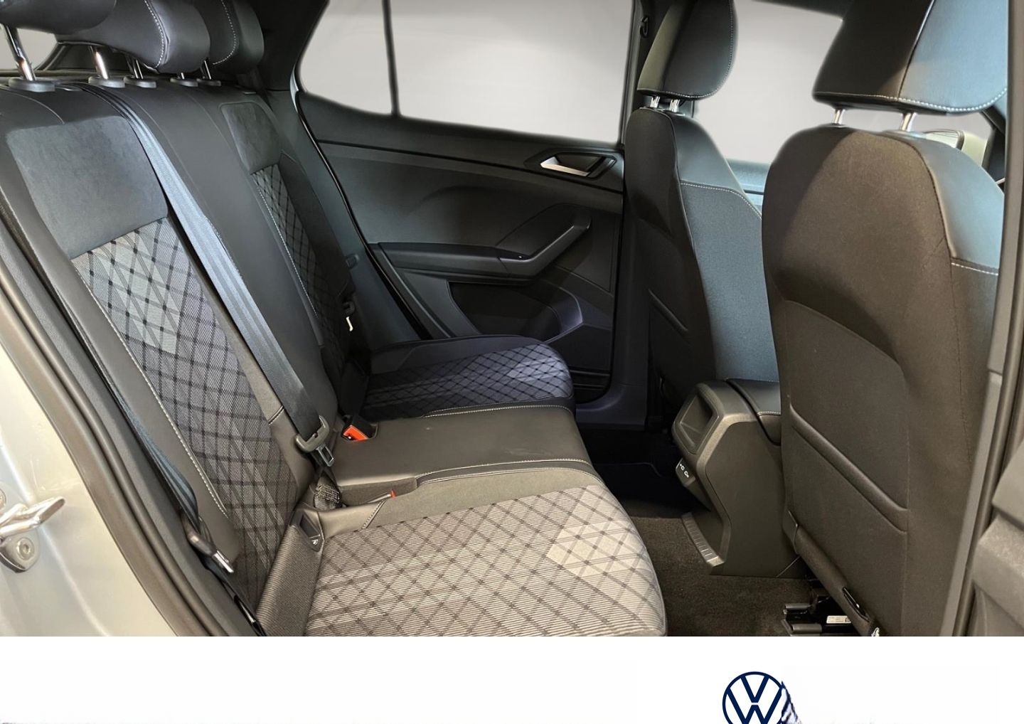 Volkswagen T-Cross 1.5 TSI DSG R-Line Navi Sitzheizung LED foto 9